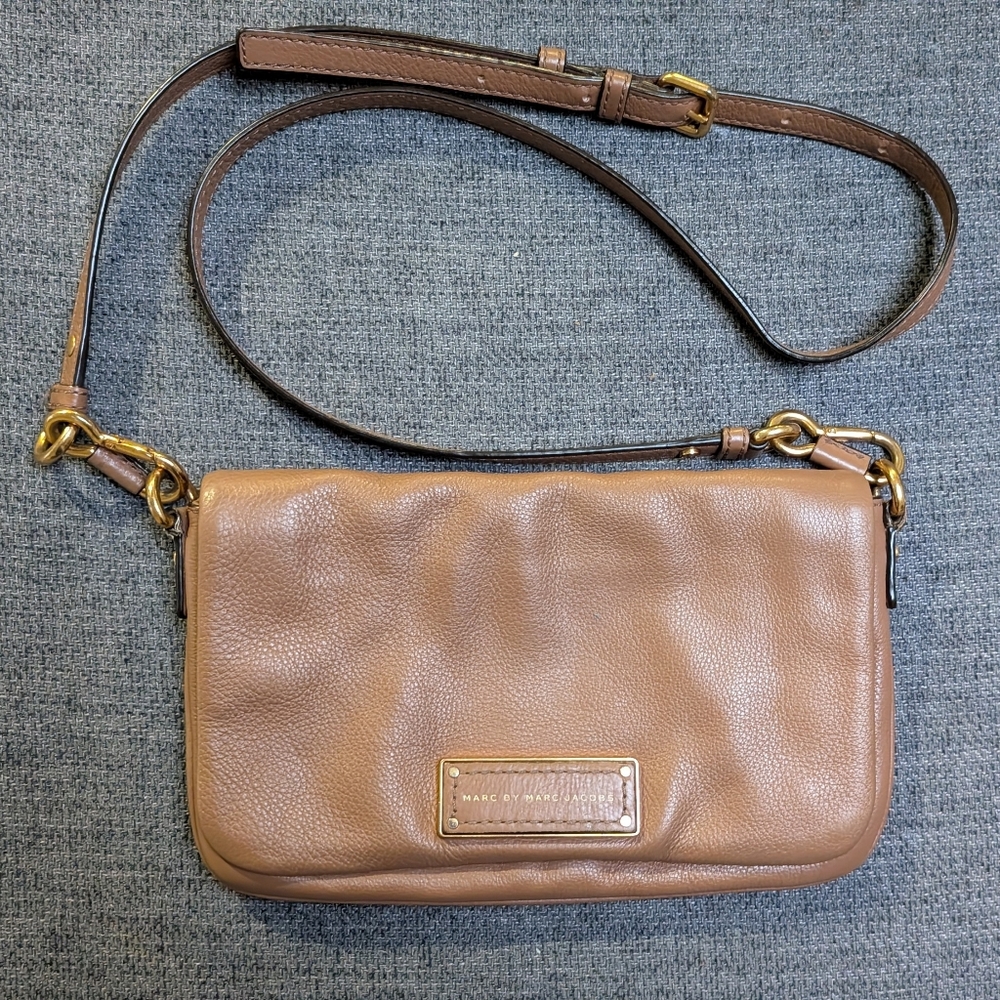 Marc Jacobs crossbody flap purse